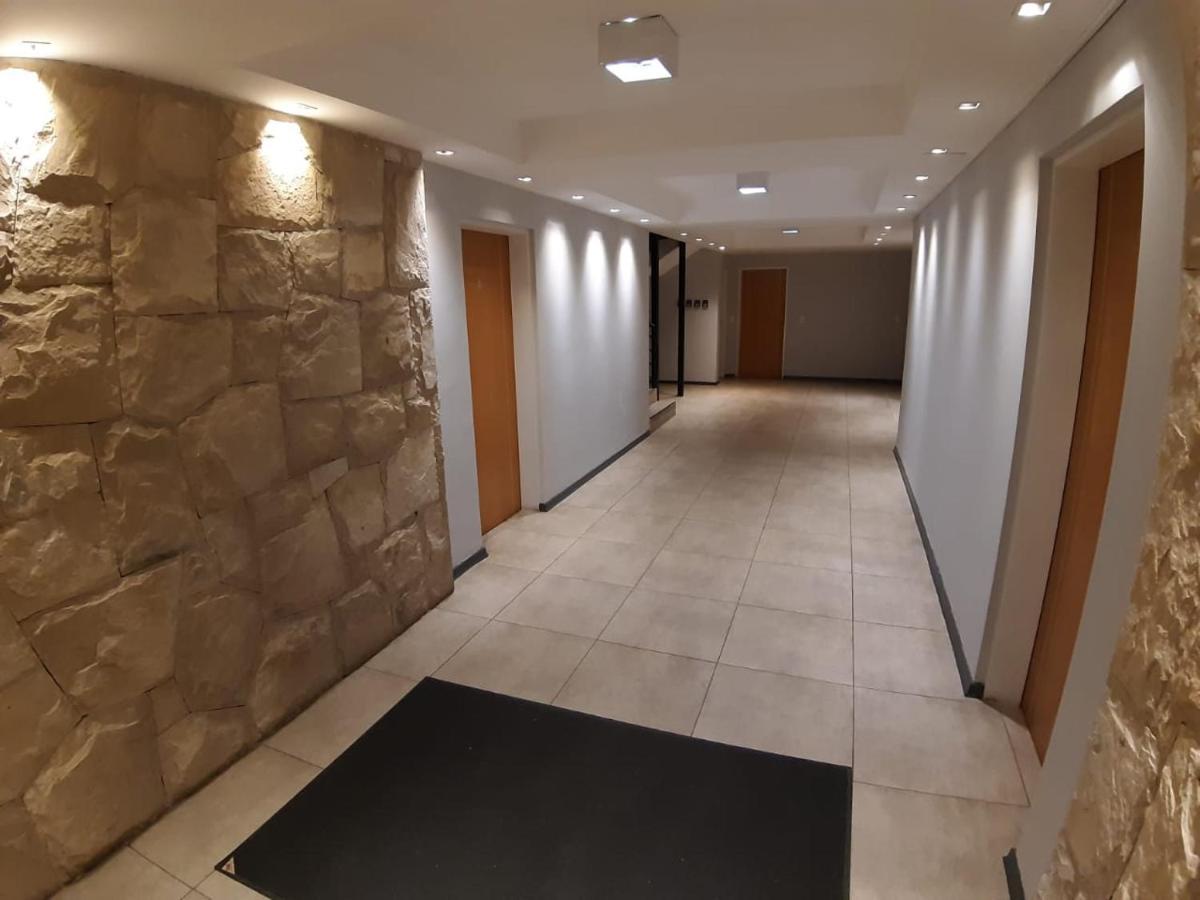 Departamento Centrico En Bariloche Iss Apartment Ngoại thất bức ảnh